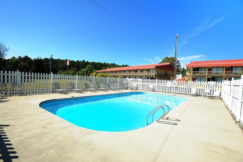 Econo Lodge Petersburg - Fort Lee Exterior photo