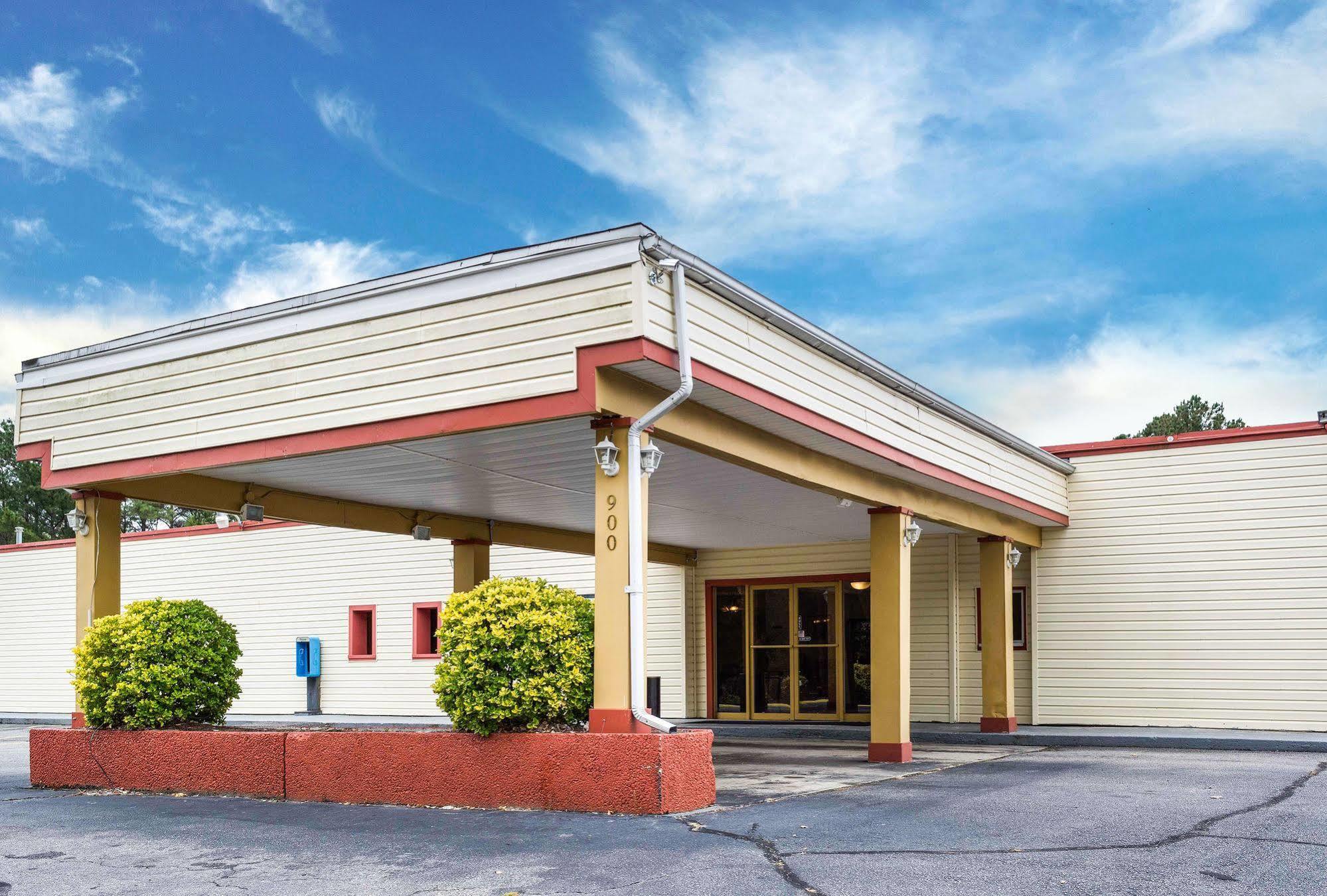 Econo Lodge Petersburg - Fort Lee Exterior photo